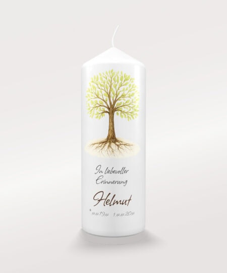 Personalisierte Trauerkerze mit Lebensbaum Motiv und Aufschrift „In liebevoller Erinnerung“ mit Name